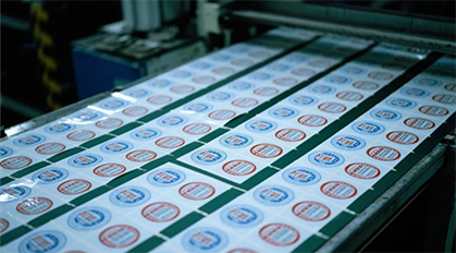 இந்த லேசர் கட்டுப்படுத்தி லேசர் டை-கட்டிங்க்கான புதிய சாத்தியங்களைத் திறக்கிறது.