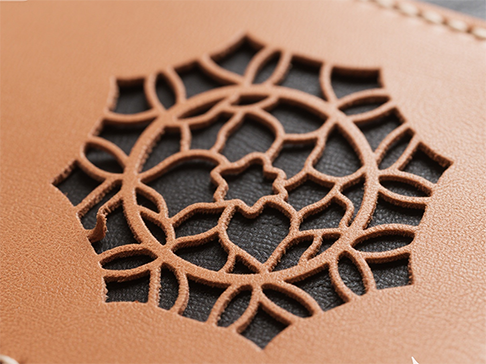 விஷுவல் லேசர் கன்ட்ரோலர் மற்றும் விஷுவல் அல்லாத லேசர் கன்ட்ரோலர்.