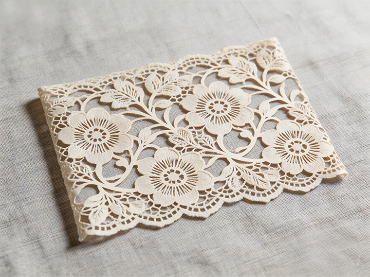 துணி வெட்டும் அமைப்புகள் பல-அச்சு லேசர் கட்டுப்படுத்திகளுக்கு ஏன் மாறுகின்றன? செயல்திறன் முக்கியமானது.